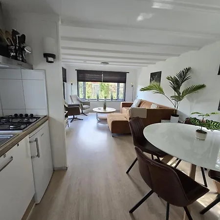 Amazing In With Garden And Terrace בית נופש חרדרן